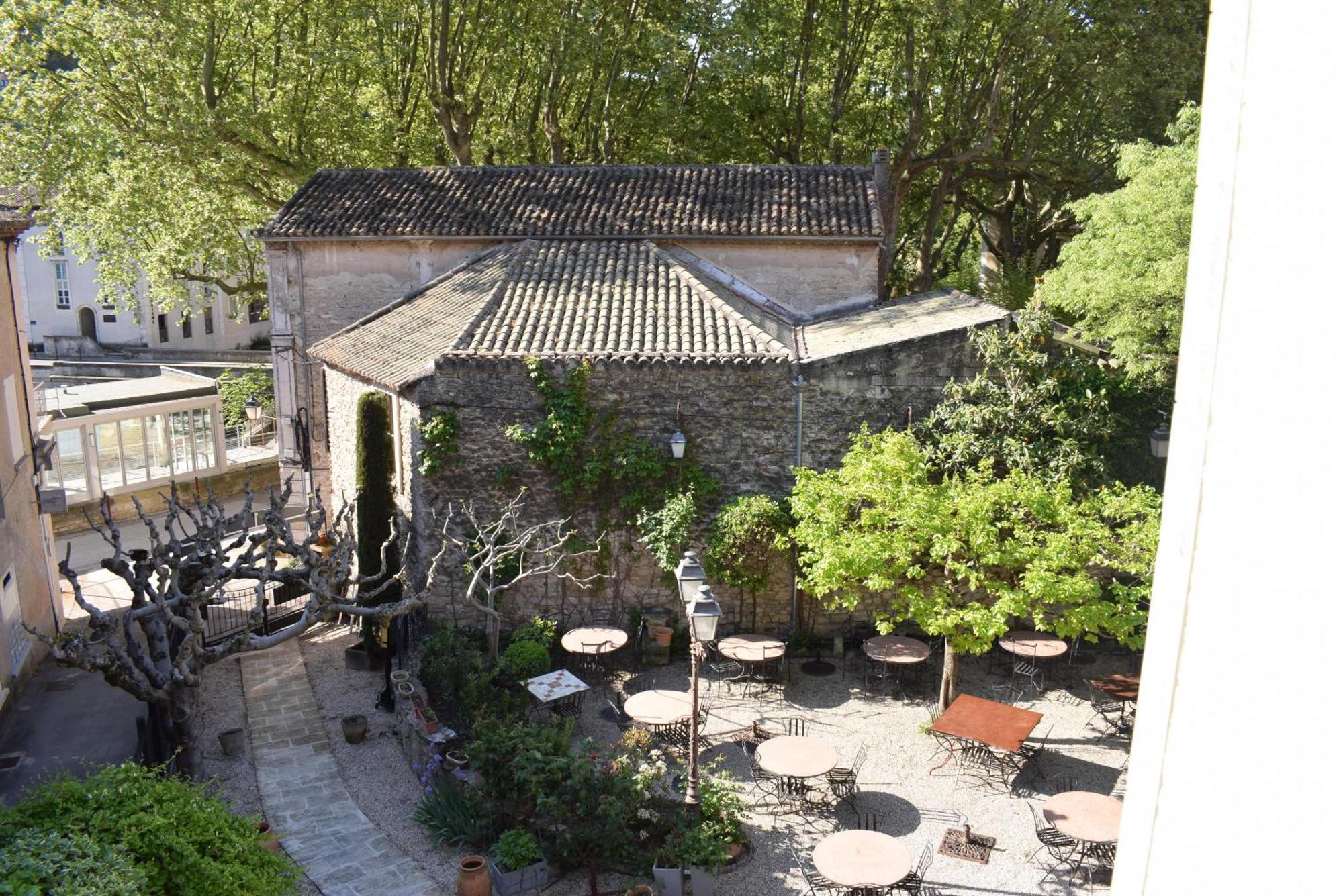 مبيت وإفطار La Figuiere Fontaine De Vaucluse المظهر الخارجي الصورة