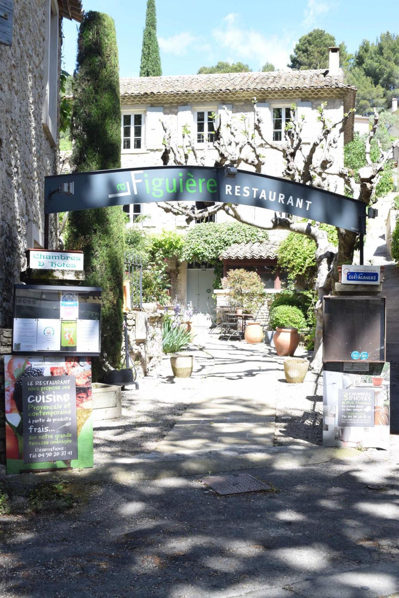 مبيت وإفطار La Figuiere Fontaine De Vaucluse المظهر الخارجي الصورة